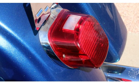 Kuryakyn 5424 Red Low Profile Panacea Taillight with License Light